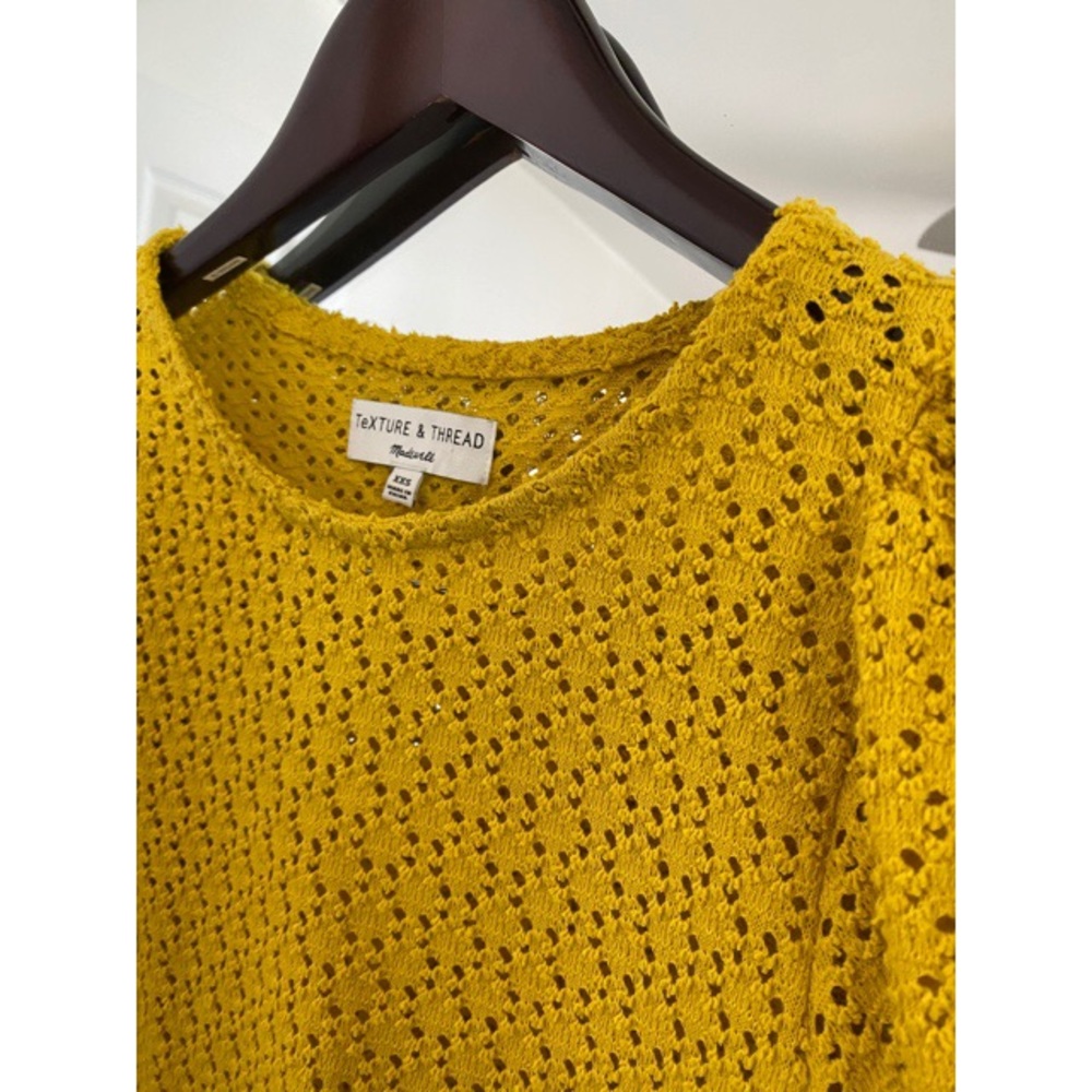 Madewell Texture & Thread Eyelet Flutter Sleeve T… - image 3